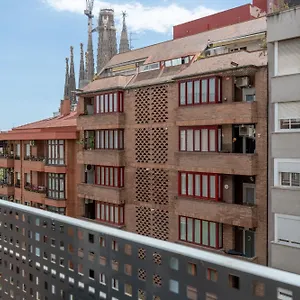 Ola Living Sagrada Familia Spain